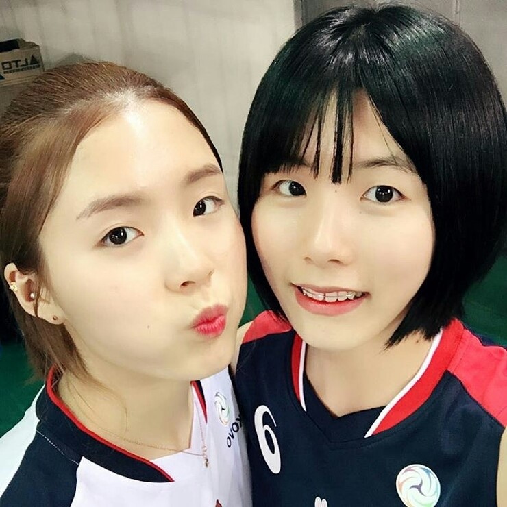 흥국생명의 '쌍둥이 자매' 이재영과 이다영은. 끼 넘치는 쌍둥이, 배구선수 자매 이다영 이재영 :: 지금은 ...