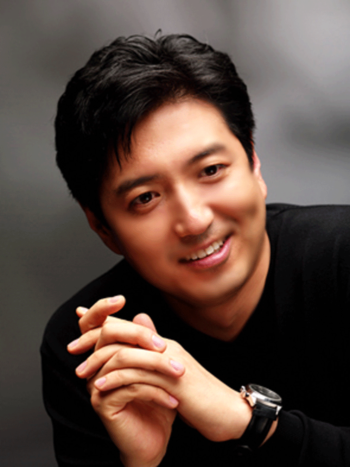 이영대 변호사 렉스턴 큰 사진 3장