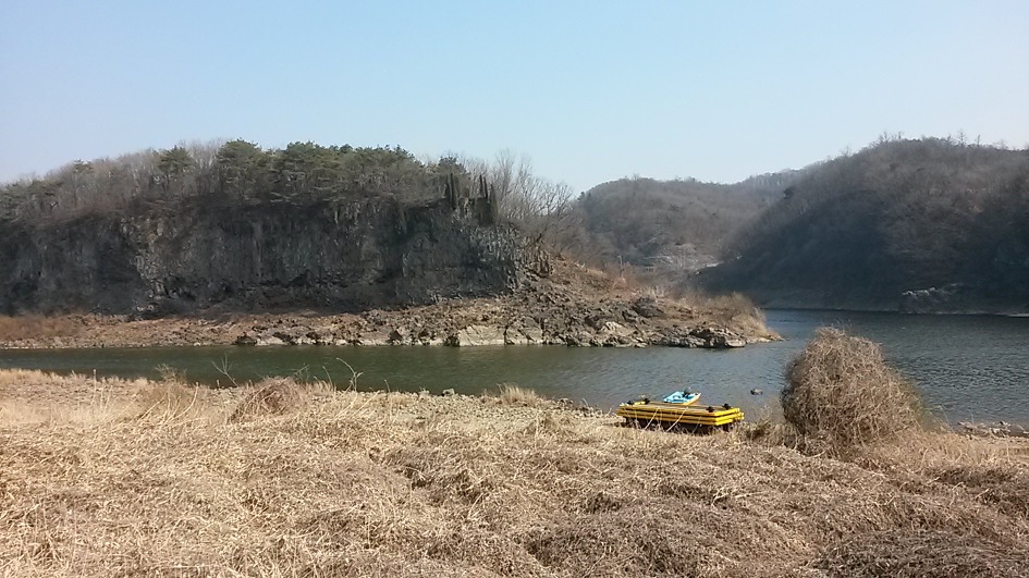 한탄강에 탐석다녀 왔습니다.........2017.4.3.