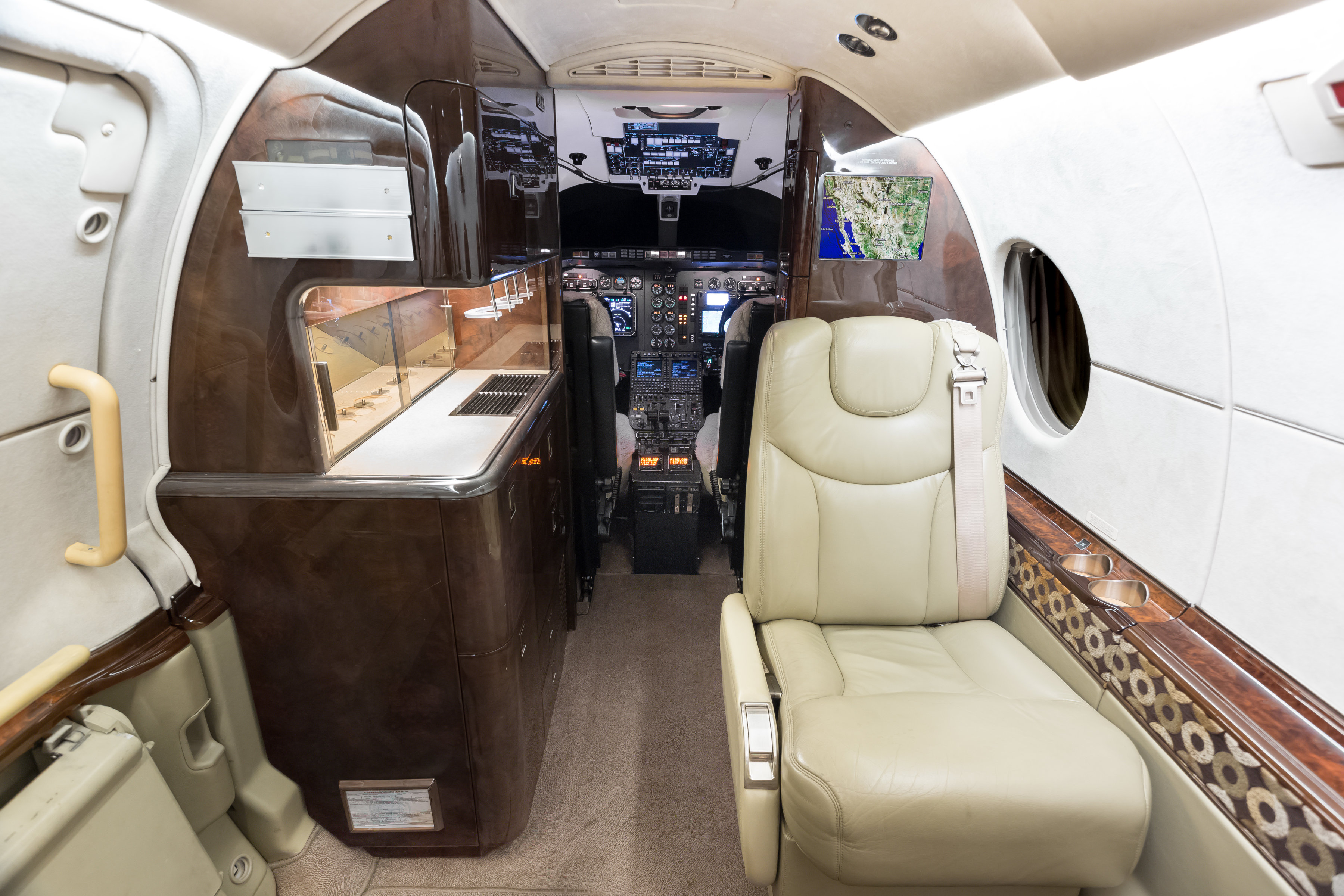 2010 Hawker 400XP CFS Jets
