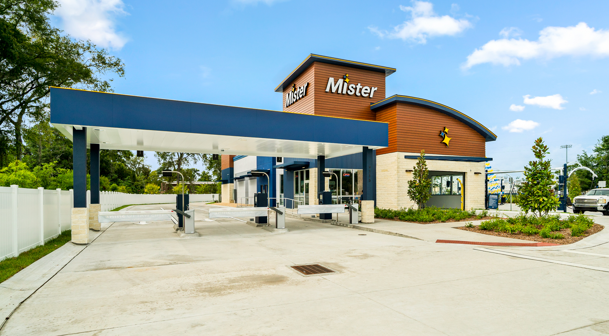 Mister Car Wash Hudson, FL Certified General Contractors
