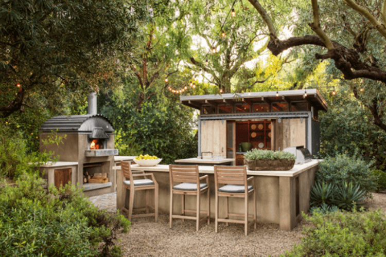 Outdoor Kitchens we love them! CGLA