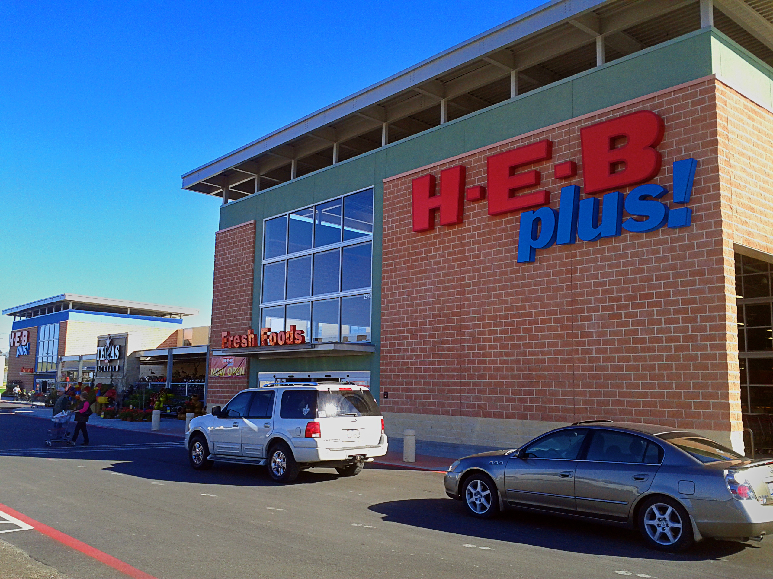 Heb Store 45 Tabitomo