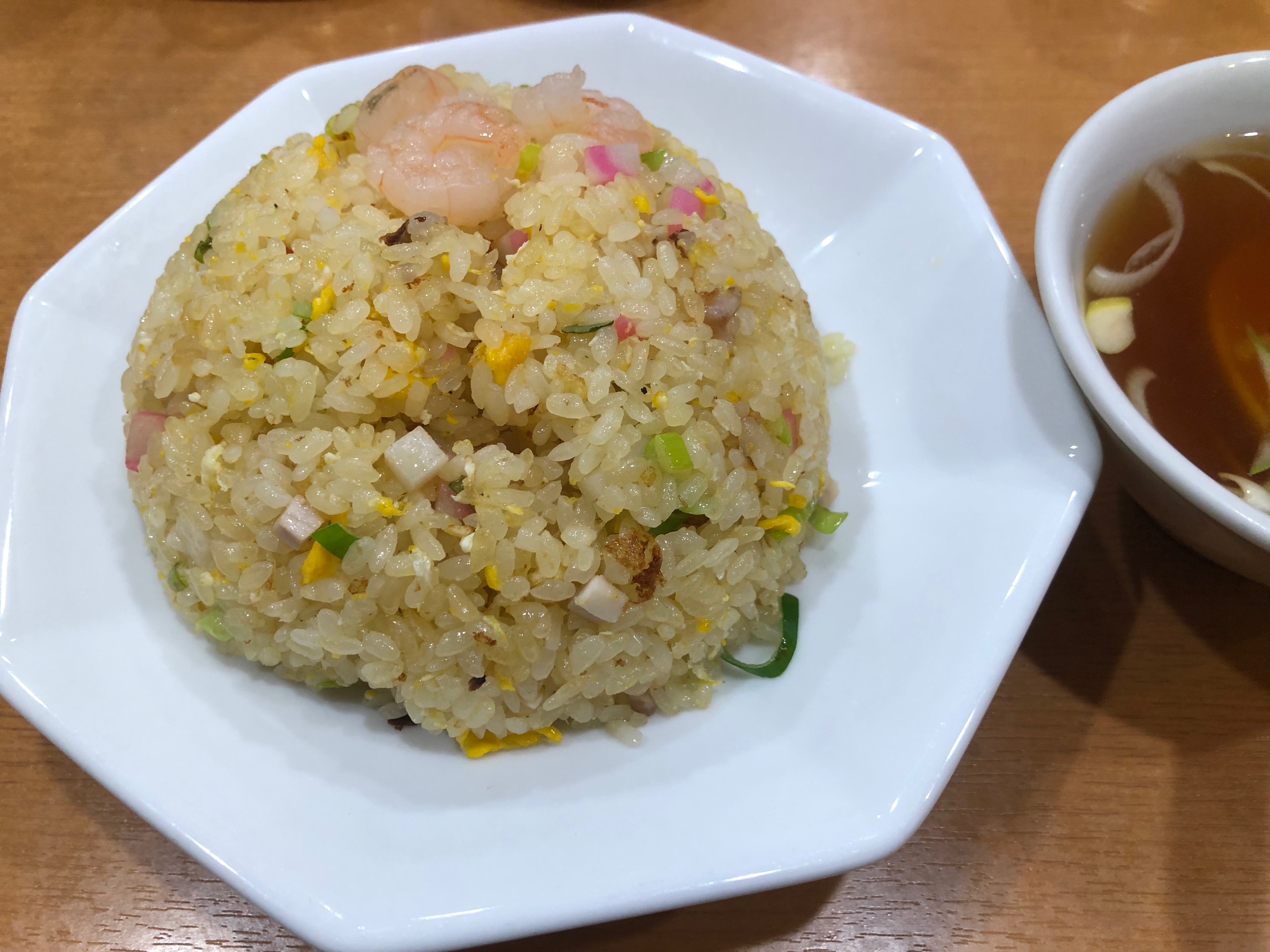 横浜で美味しいサンマーメンを食べるなら玉泉亭横浜ポルタ店 チャーハン道