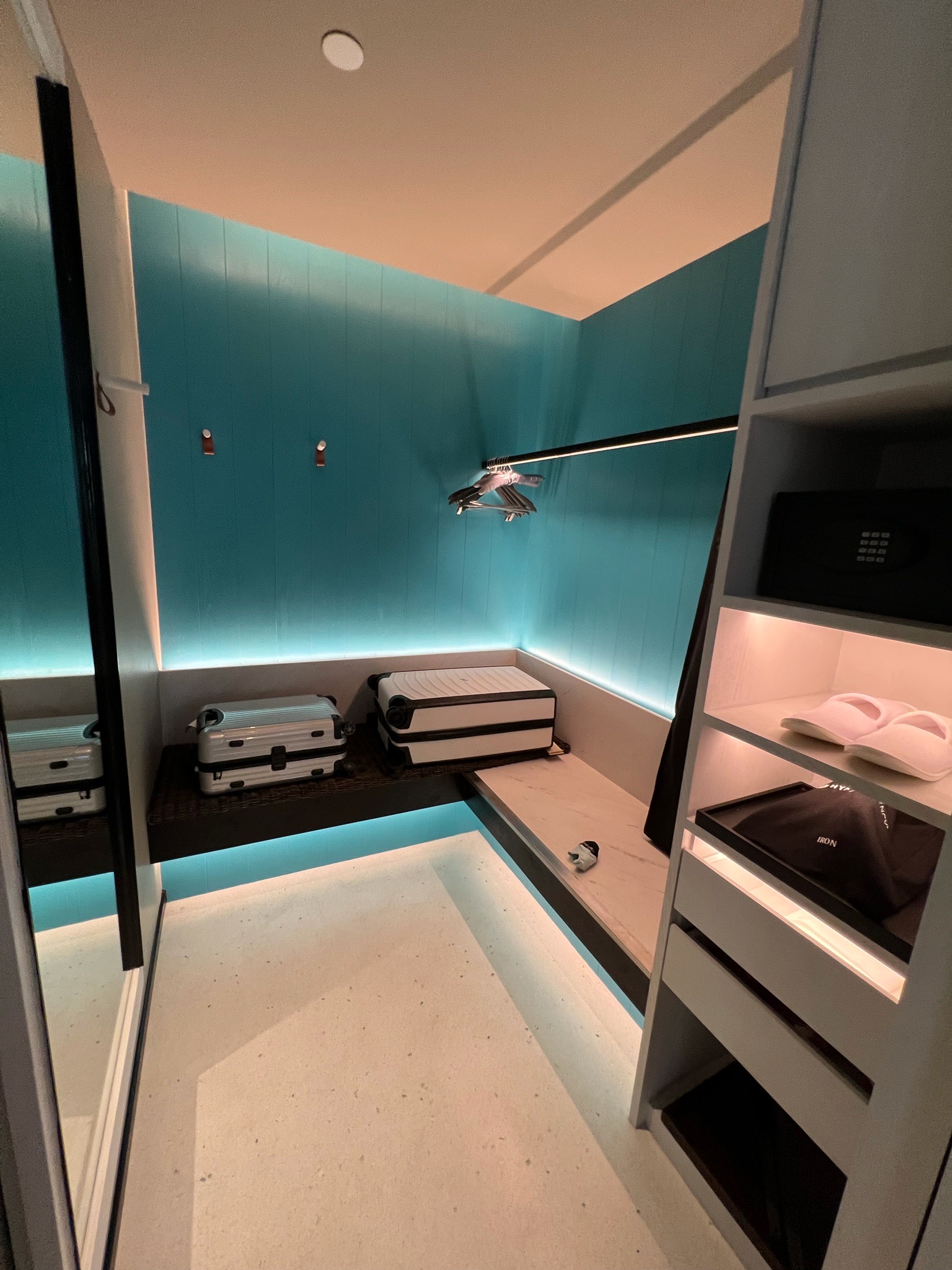 Free night certificate? Hyatt Regency Koh Samui Chai Bear World