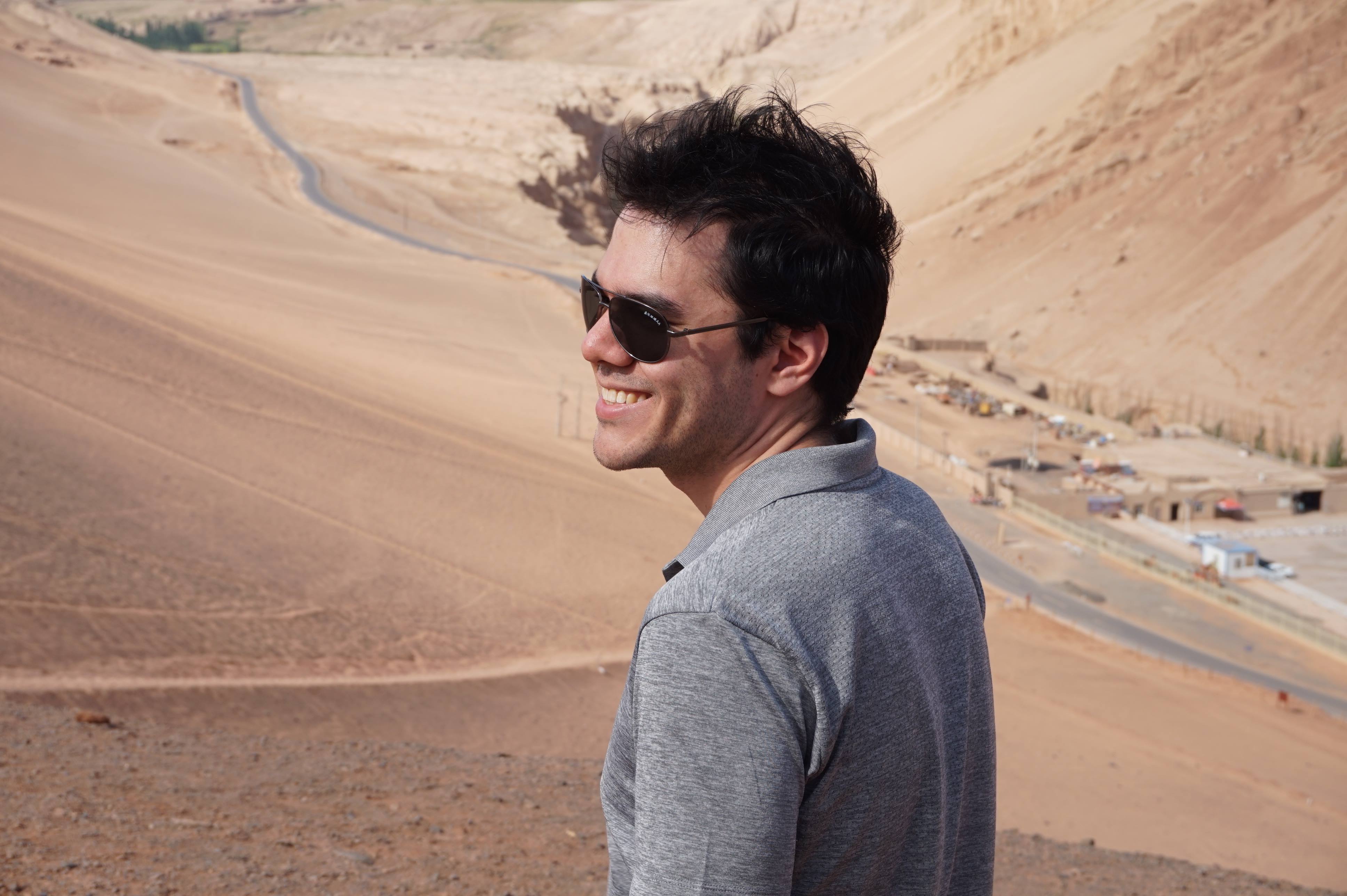 [REVIEW] “The Numbing Funk of Desire On Yan Ge’s 𝑇ℎ𝑒 𝐶ℎ𝑖𝑙𝑙𝑖 𝐵𝑒𝑎𝑛 𝑃𝑎𝑠𝑡𝑒 𝐶𝑙𝑎𝑛” by Kyle Muntz Cha