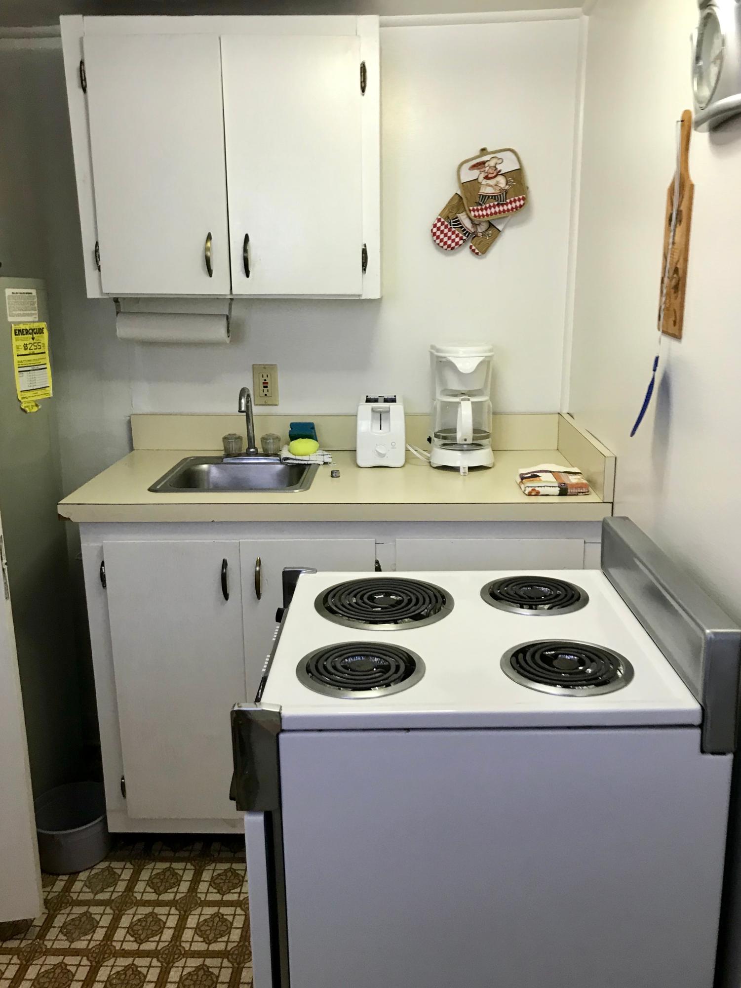 Chalet Motel Custer, SD Rooms