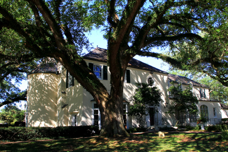 Living in an A. Hays Town Home in Lafayette