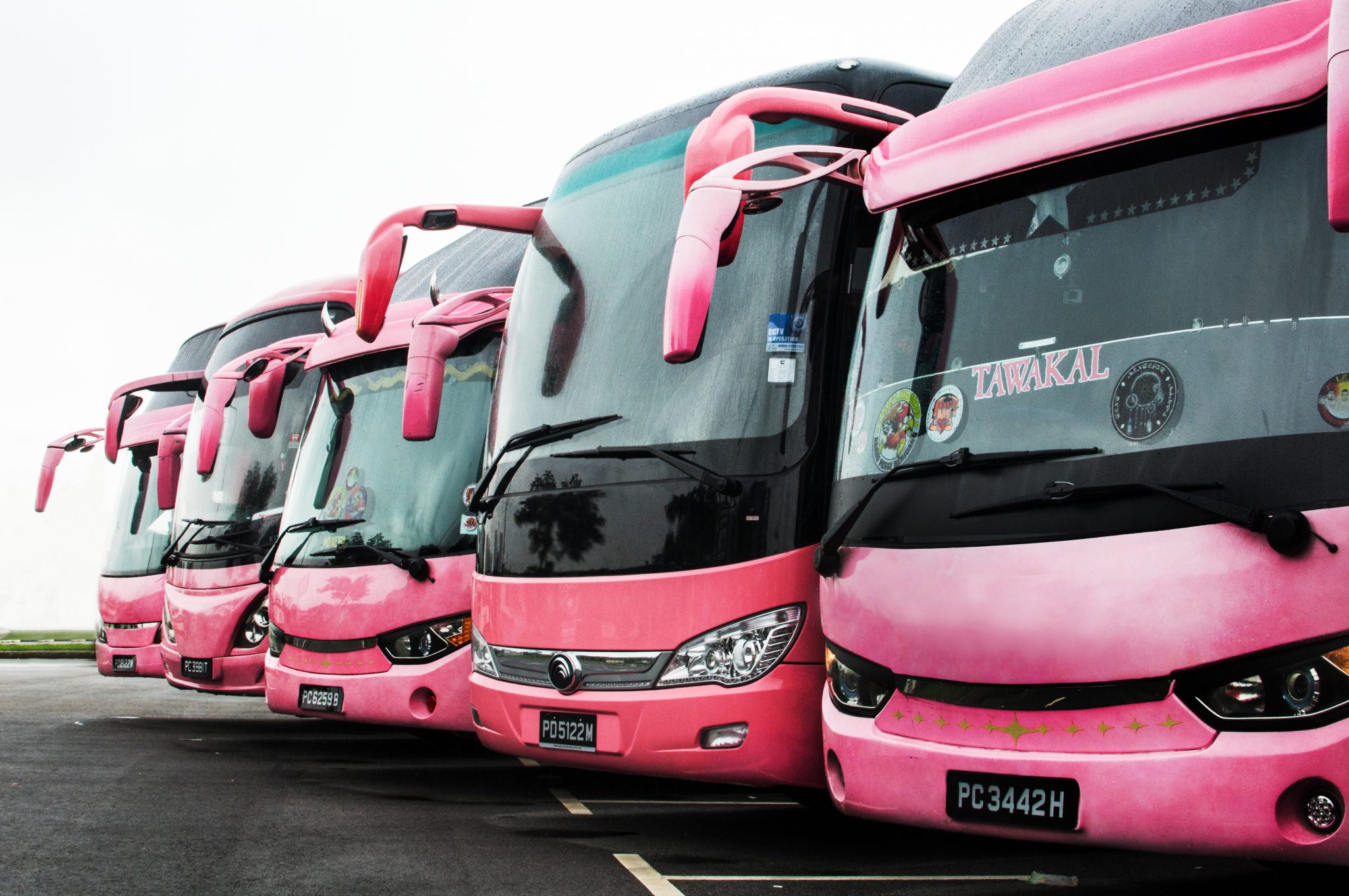 Get the Chartered Bus Rental Services in Singapore!