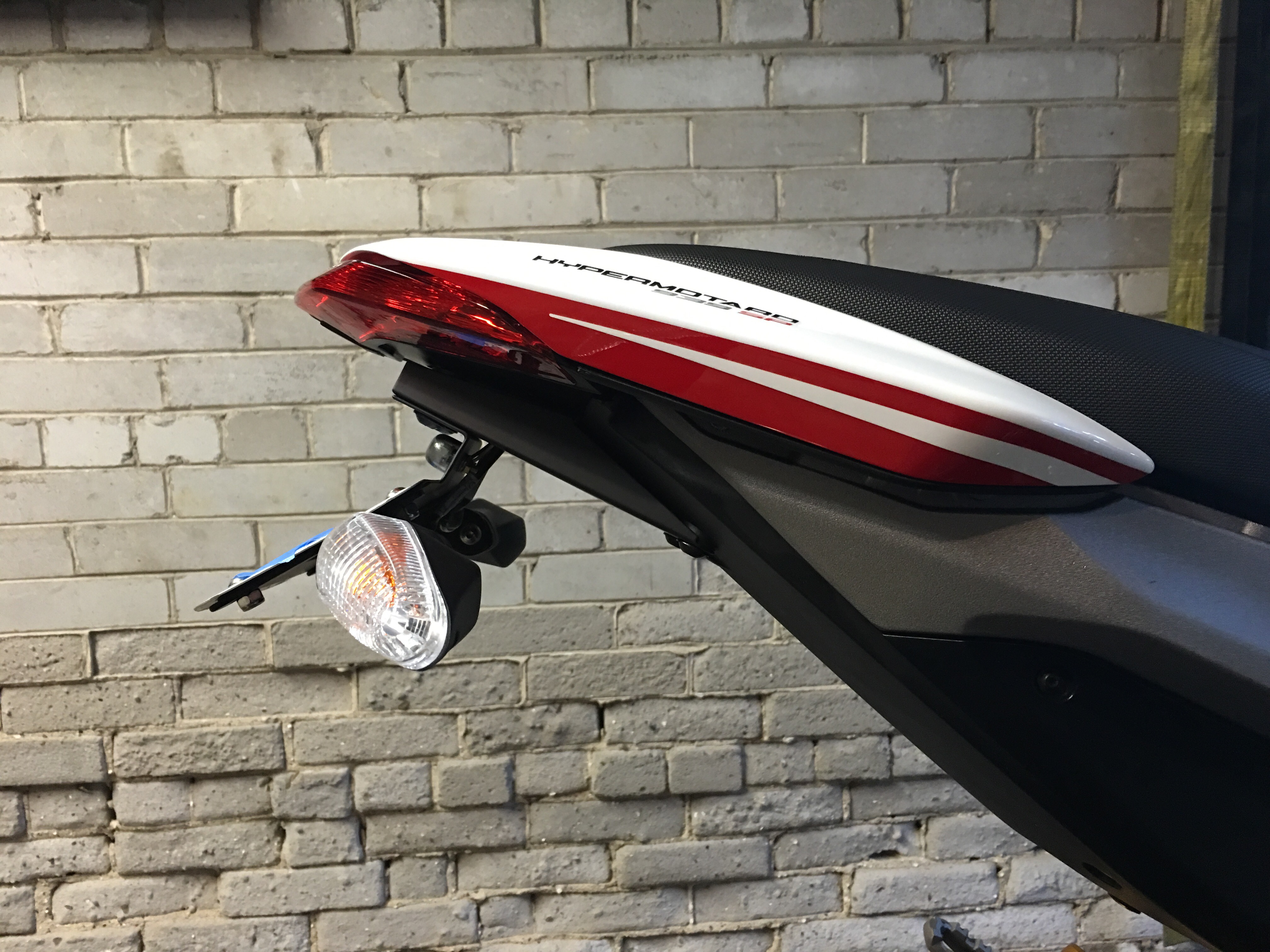 Project Hypermotard 939 SP Tail Tidy DIY Chance Moto