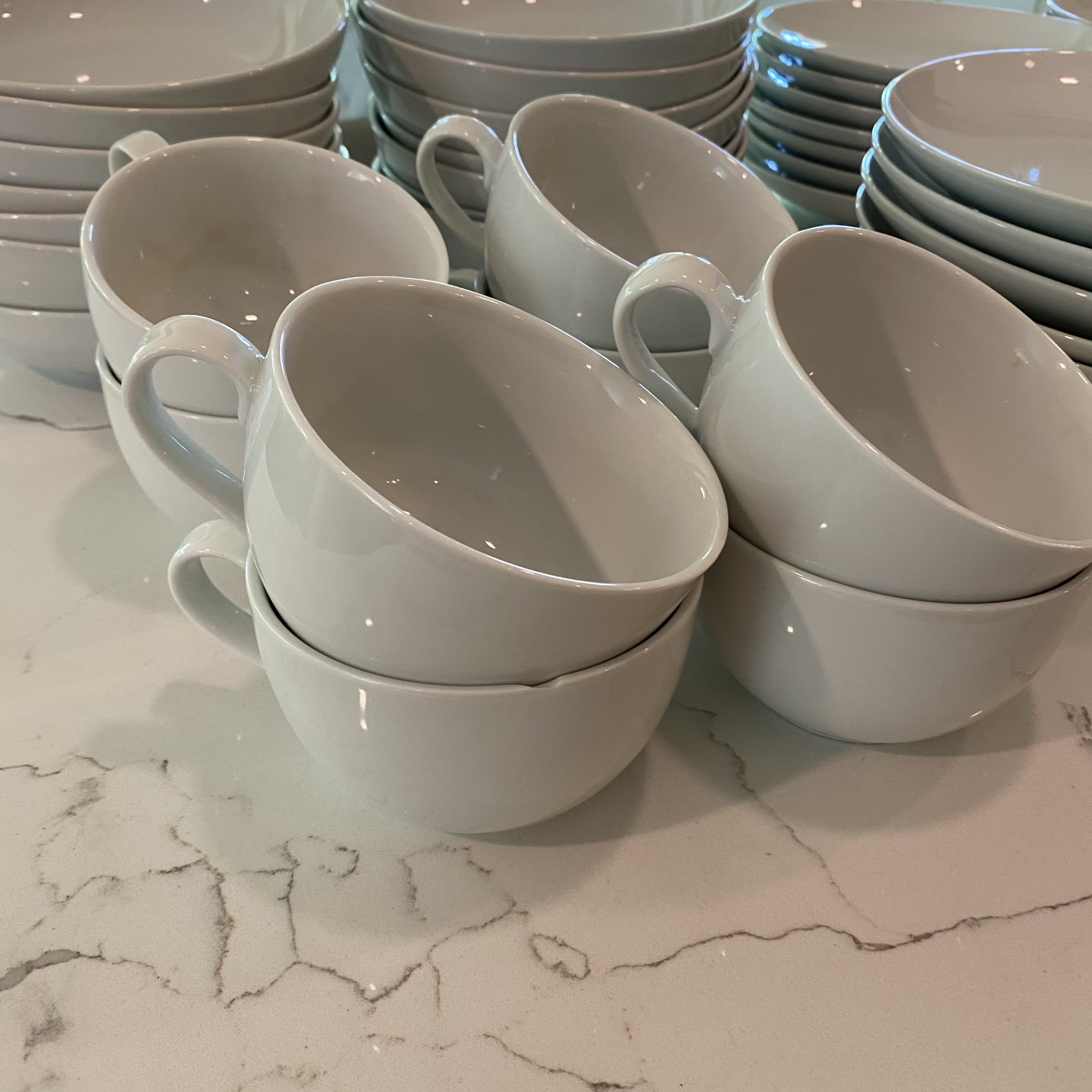 Pottery Barn Classic White Dinnerware Set Changover Sales