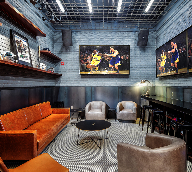 Buffalo Wild Wings Brand Identity & Restaurant Design