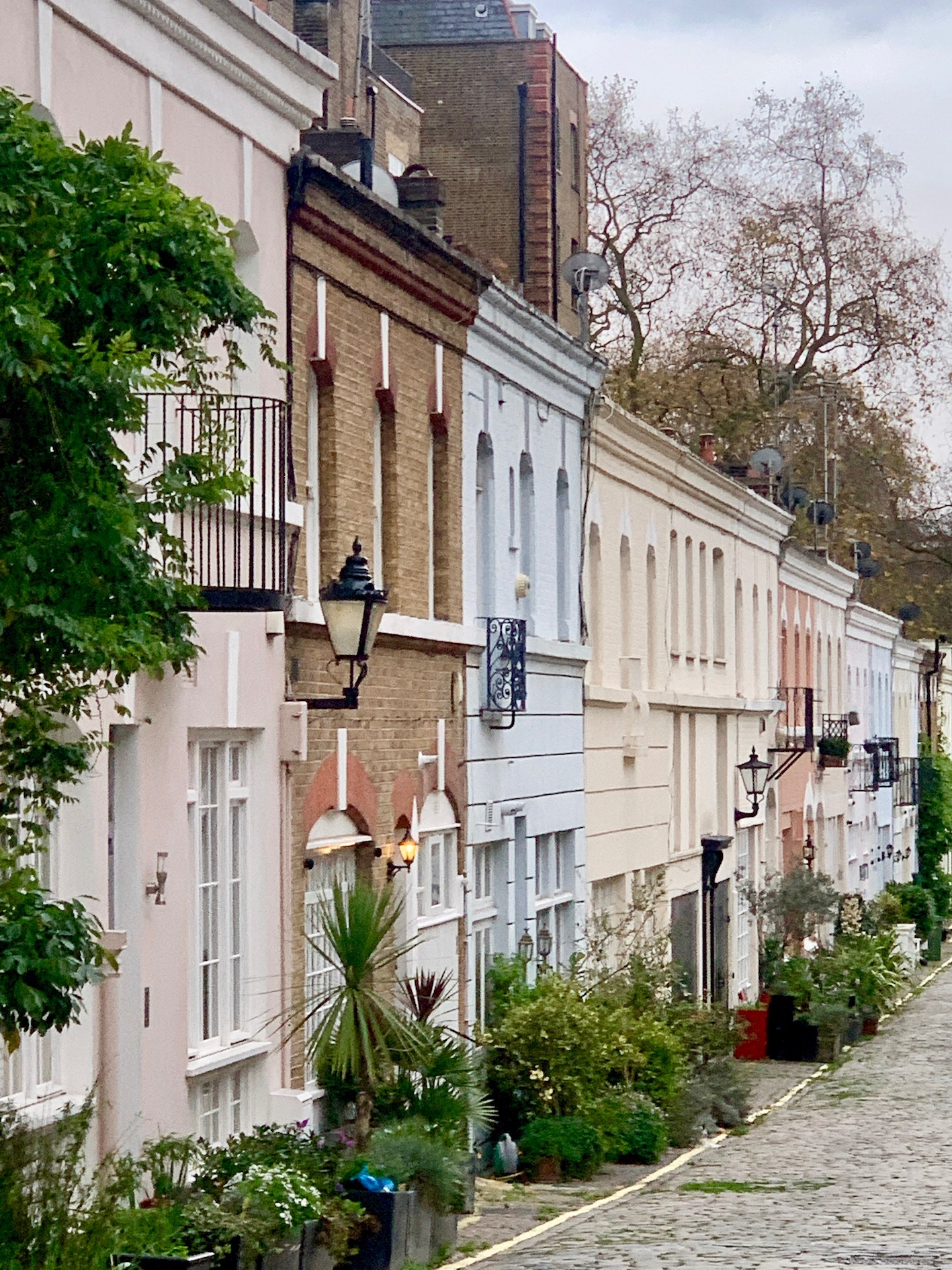 Ennismore Garden Mews Changing Pages