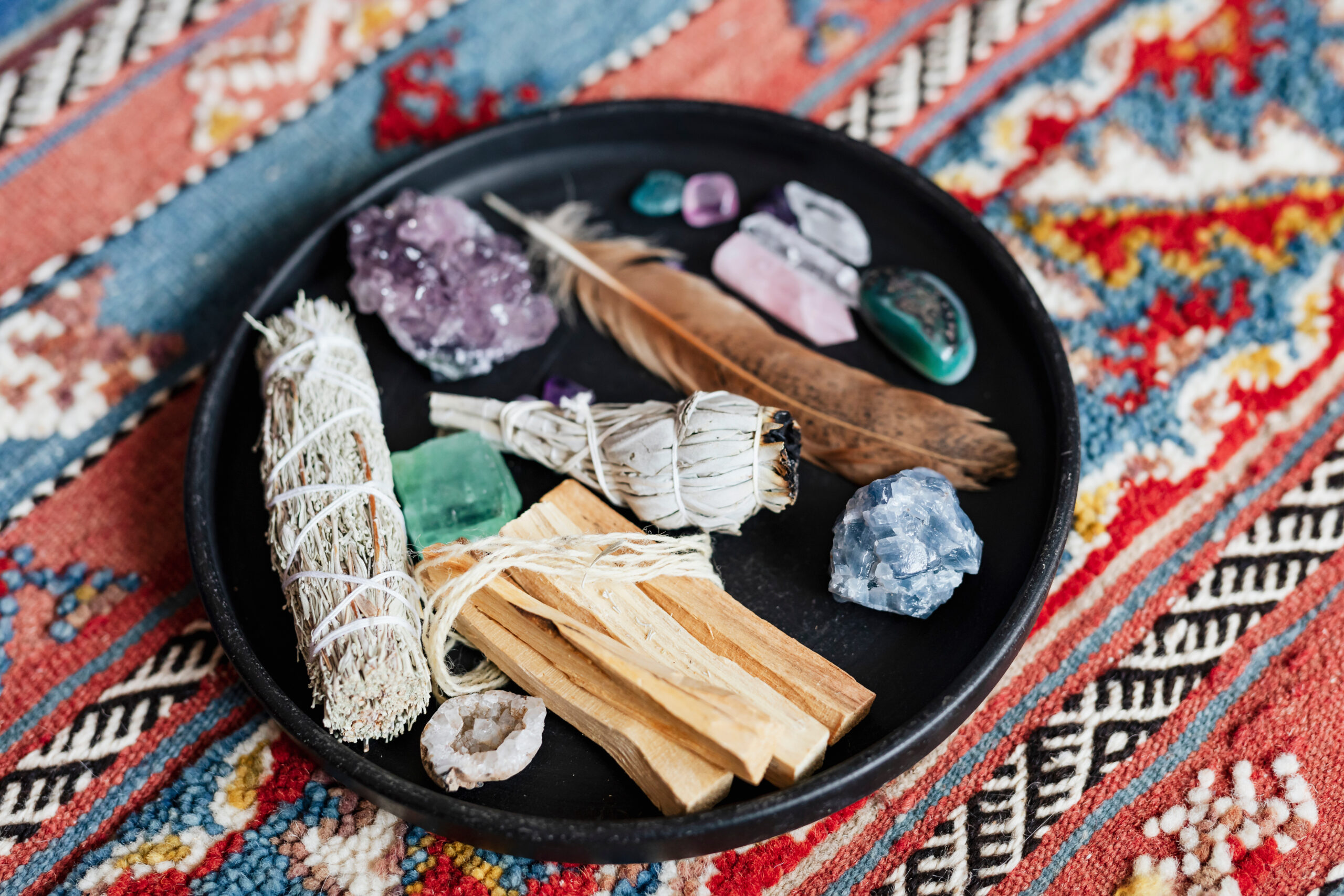 What You Need To Know About Crystal Therapy & Exactly How It Works
