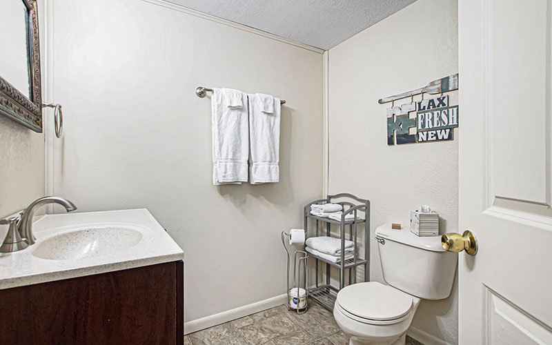 Pentwater Rental Suite • Channel Lane Inn