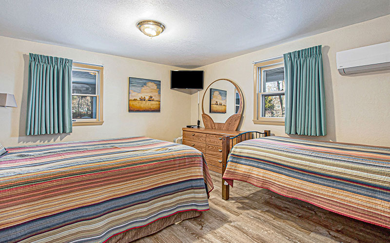 Pentwater Rental Suite • Channel Lane Inn