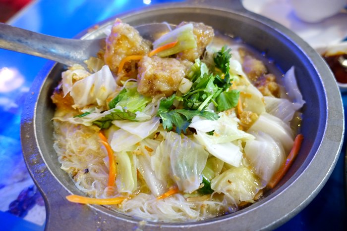 【基隆．碧砂漁港】- 漁品軒海鮮餐廳．招牌白鯧魚米粉