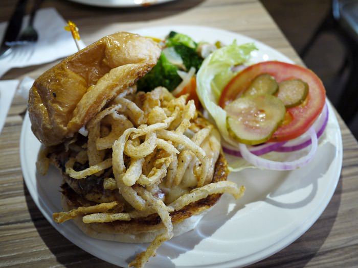 【食記】JB’S Diner 美式早午餐 @ 天母新光三越旁