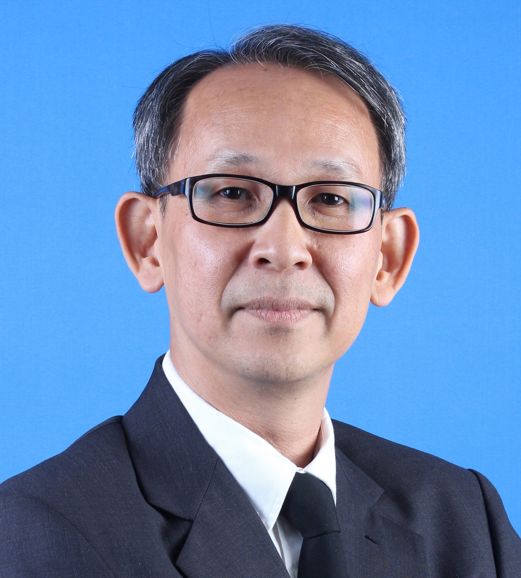FRACTURE MECHANICS & FATIGUE LABORATORY Professor Dr. Chaosuan