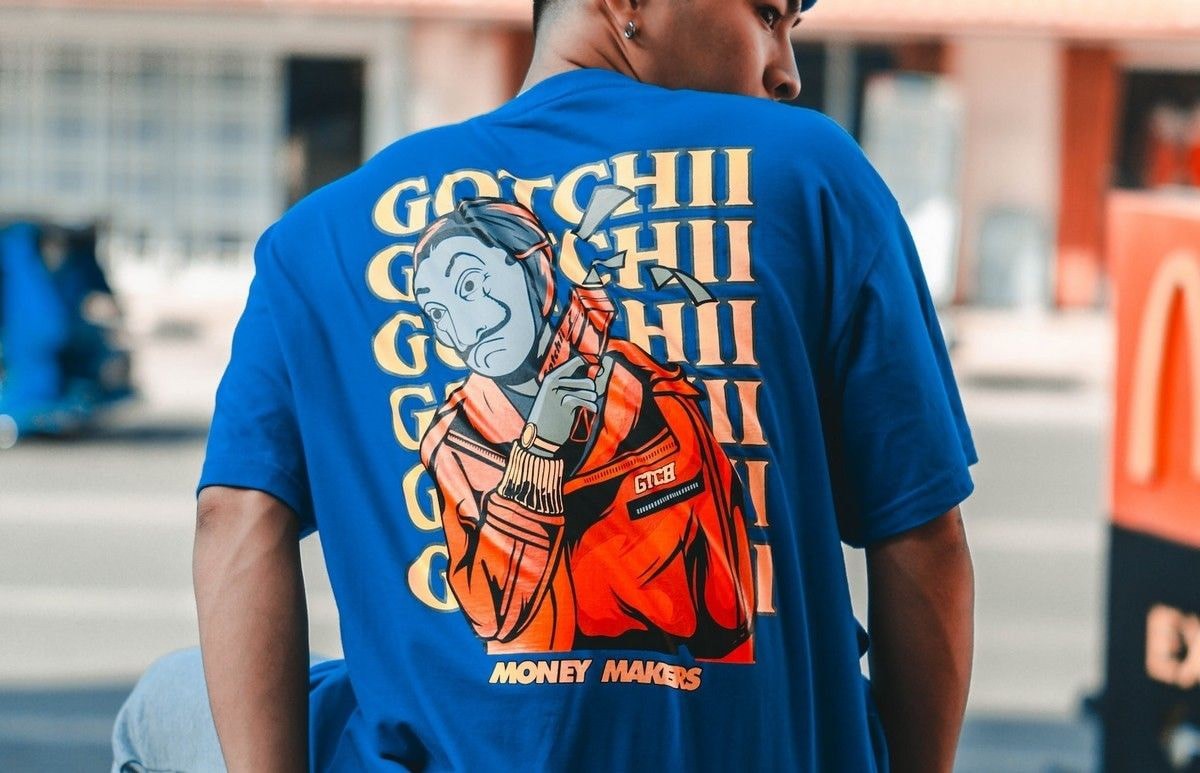 چاپ DTF چیست؟ بررسی مزایا و کاربردهای چاپ دی تی اف چاپی نیک