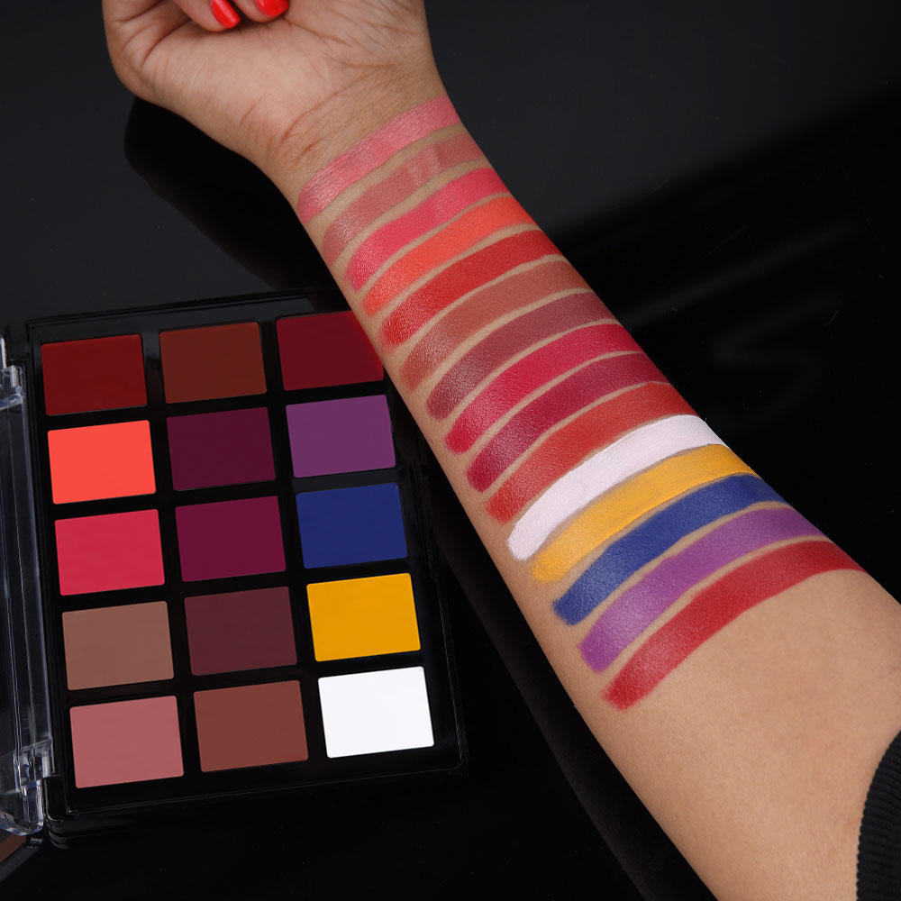 15 Color Lip Define Palette DDL001 Character Cosmetics