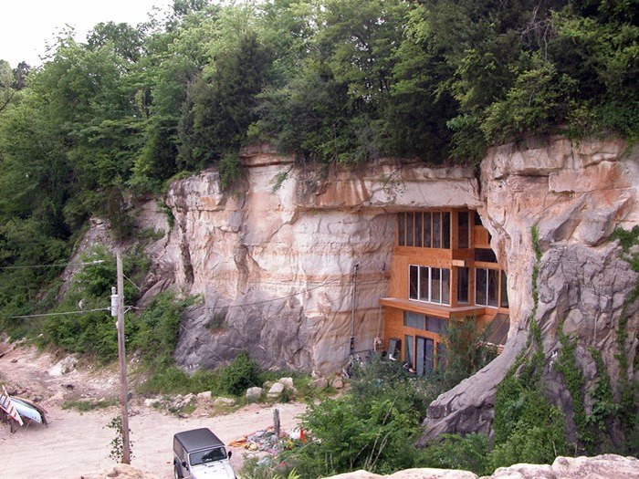The Best Cave House in Festus Missouri