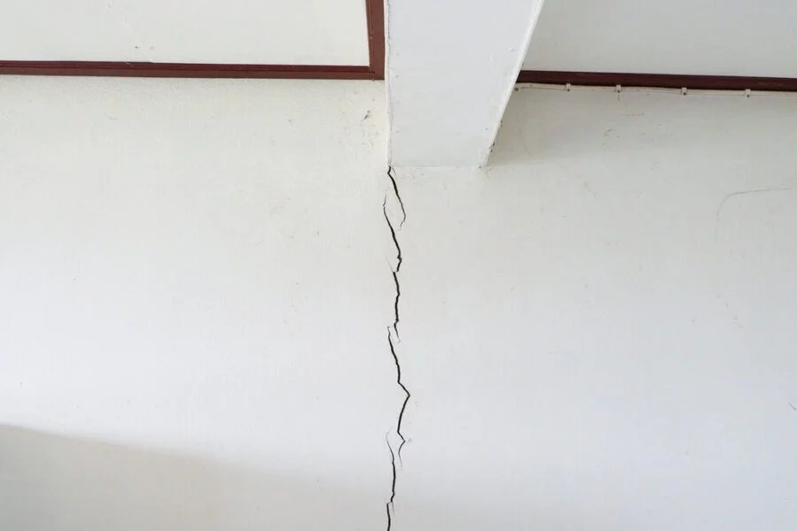 What is a snagging list, and why is it important to have one set out