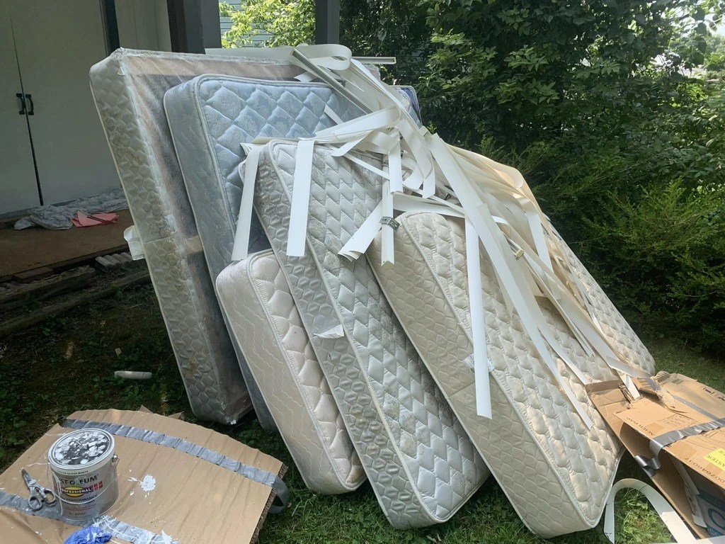How to Dispose of Unwanted Mattresses? The Method of EcoFriendly