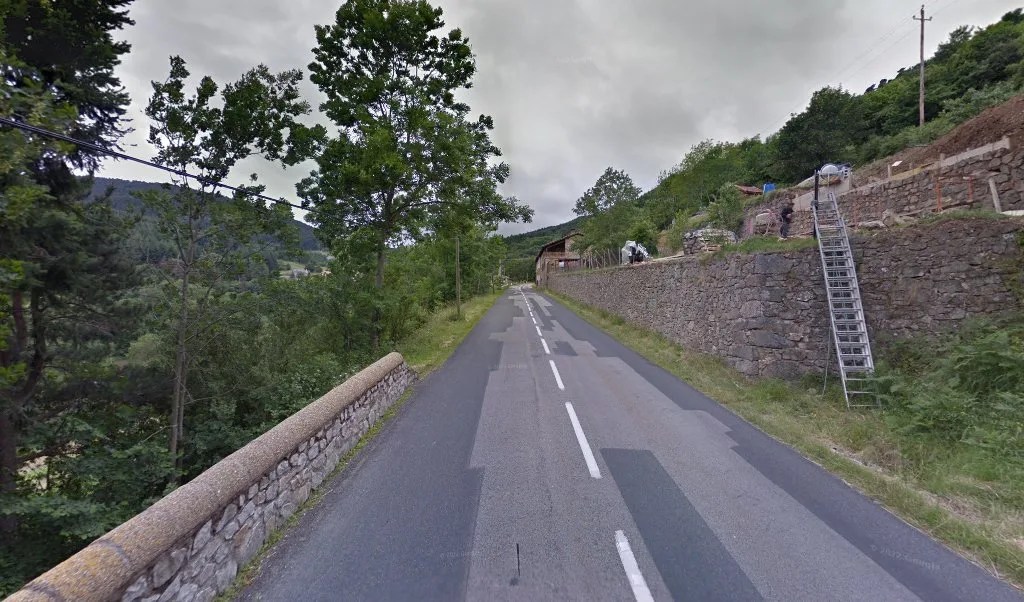 S.M Charpente, devis charpente, toiture et menuiserie à SaintSauveur