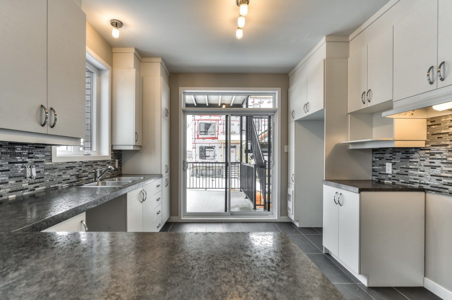 Projet Habitat 13, SteDorothée Laval Rental Maisons Charplexe