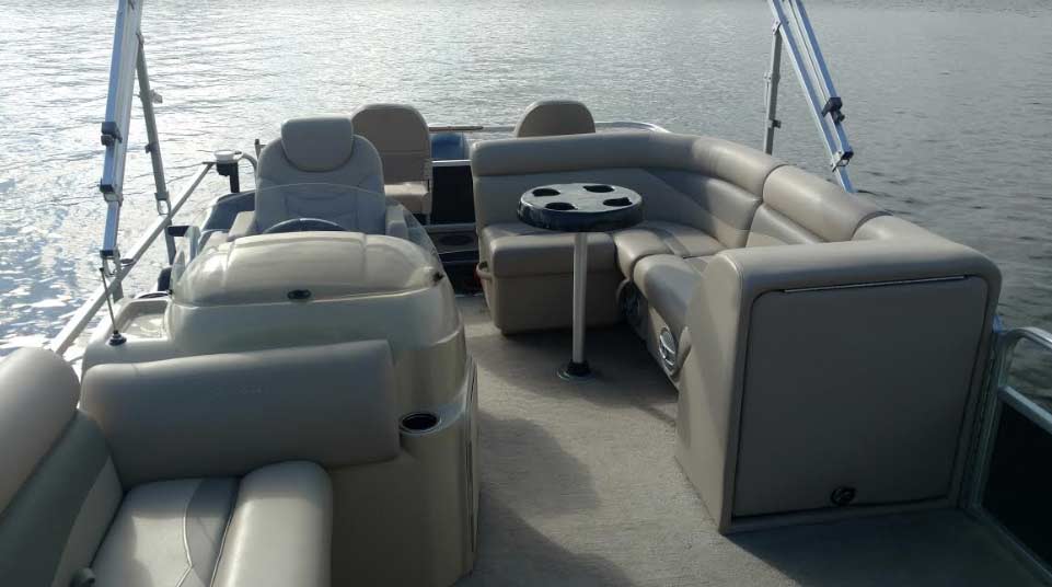 2014 Sweetwater Pontoon Chartered Rentals