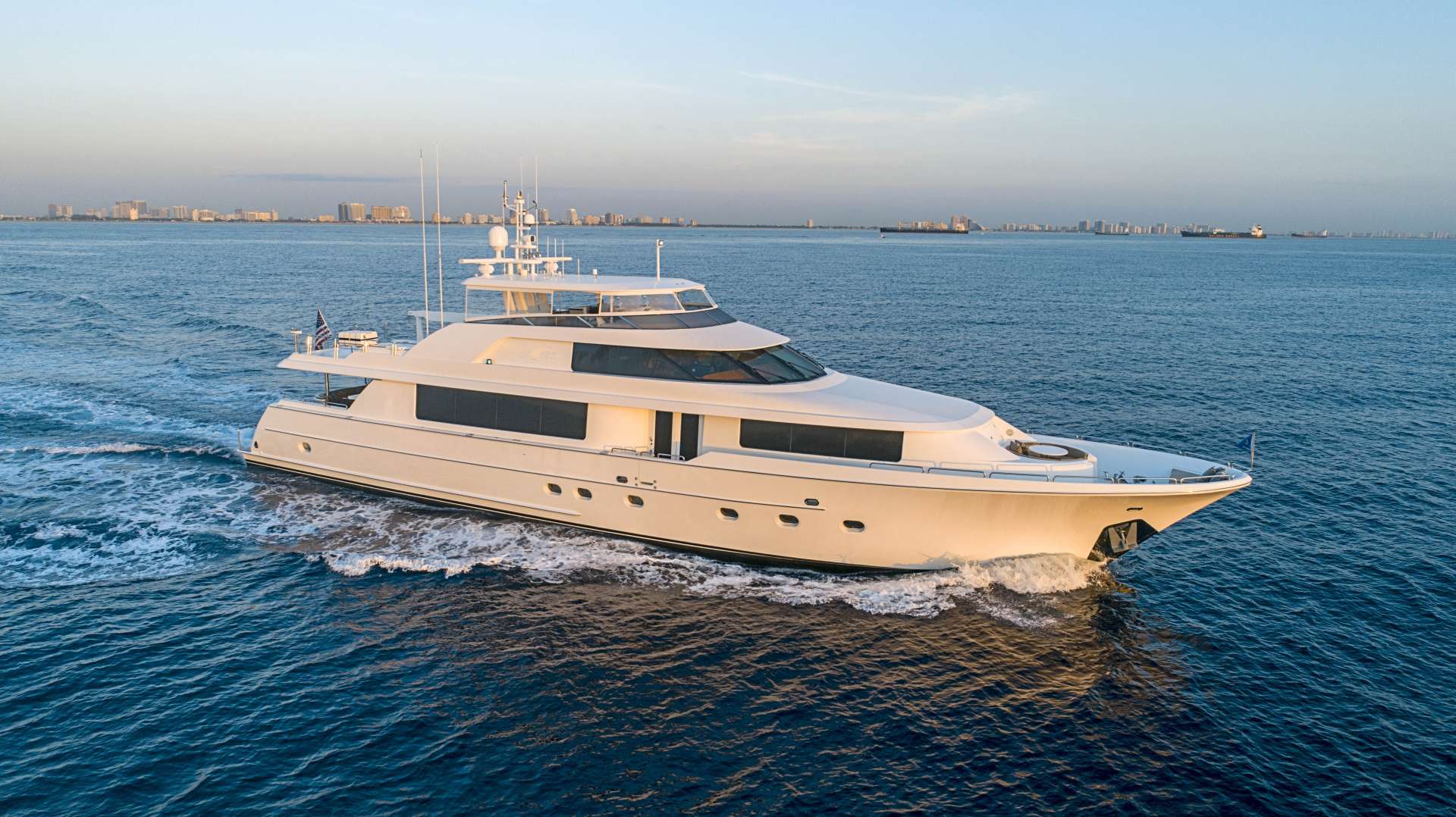 Charter Yacht INDIGO 112.00 ft Westport CharterLux™