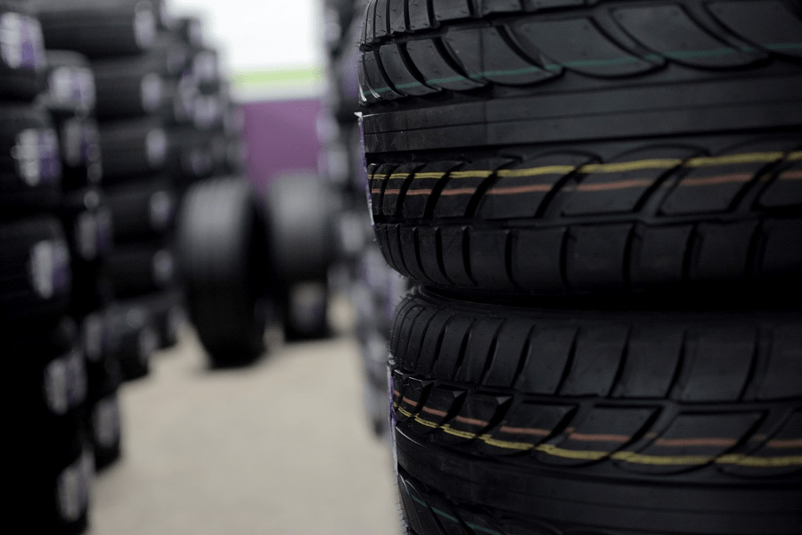 Motorcycle Tire Buyer's Guide Everything You Need to Know CharterMeNow