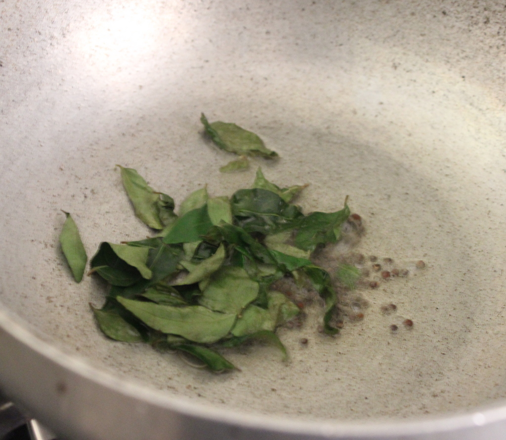 Kara kadubu recipe How to make kara kadubu (steamed spicy dumplings