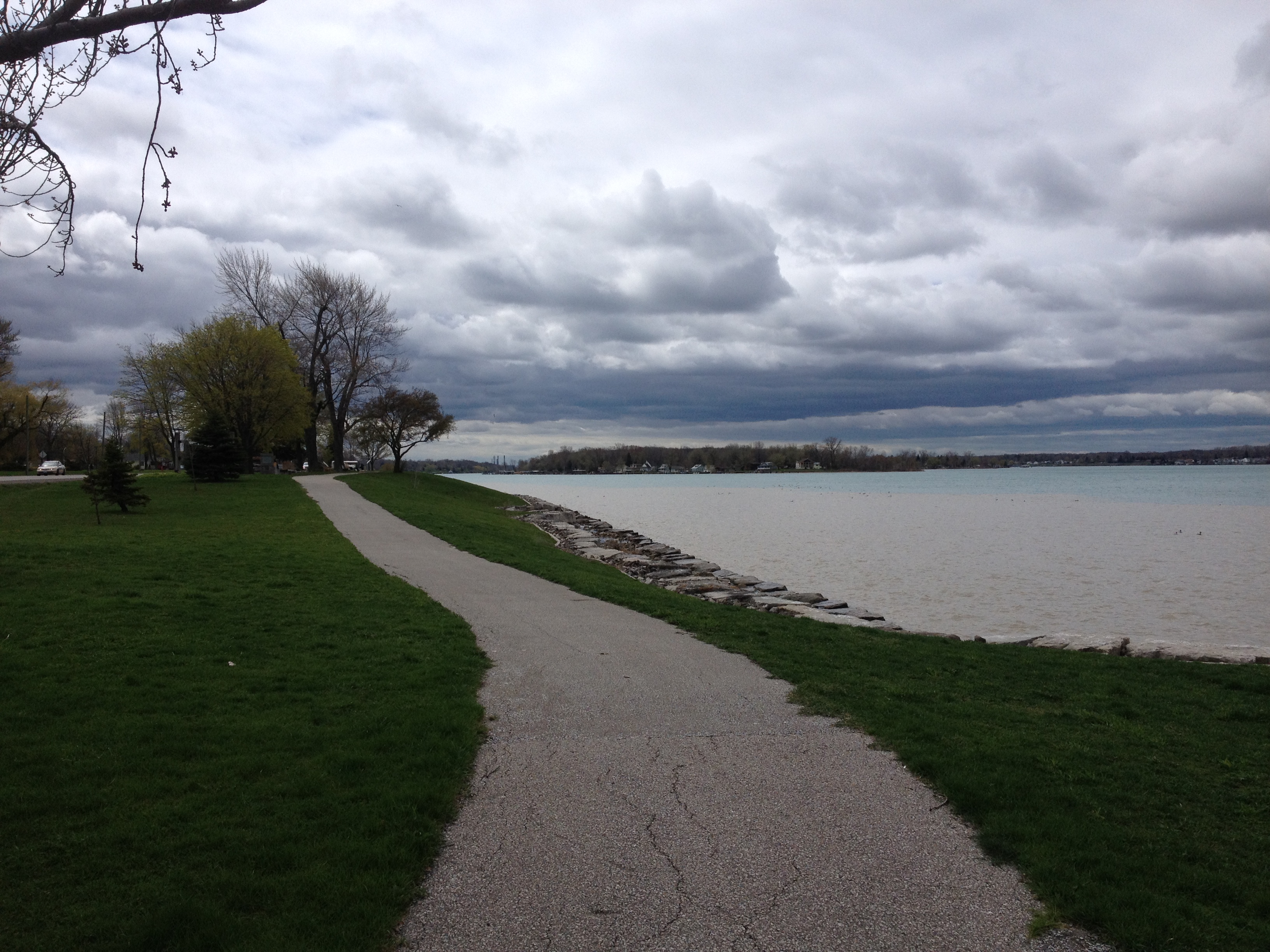 St Clair River Trail (Corunna, ON) Chase March