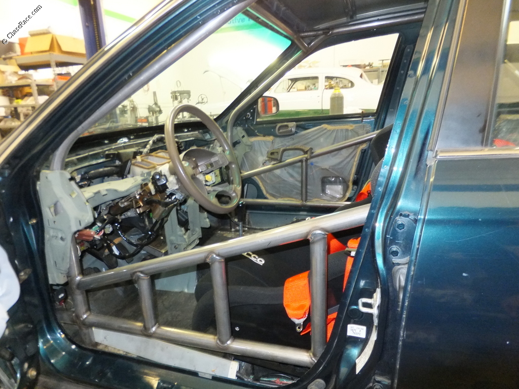 Chase Race Roll Bars / Cages