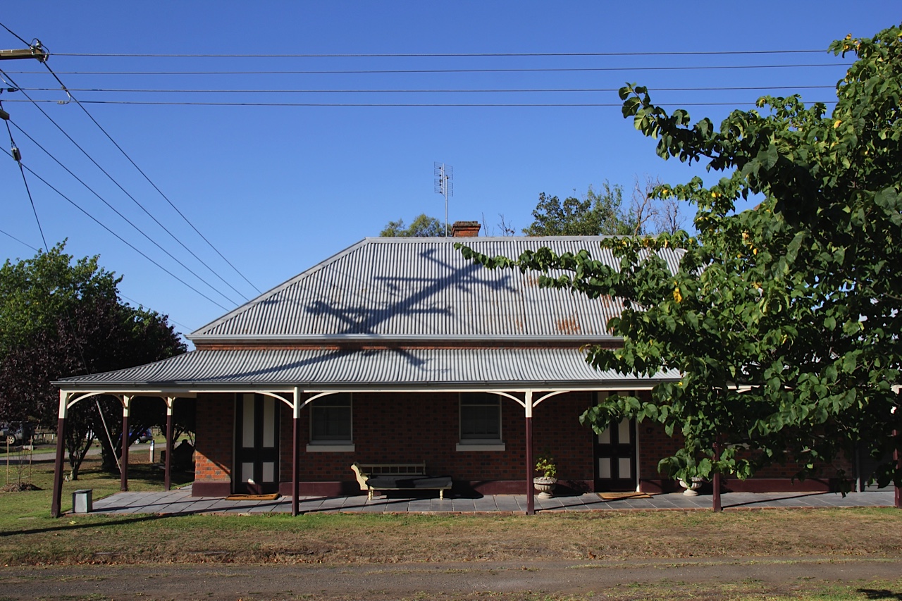 Birregurra 1865 B&B Birregurra, Victoria Chasing a Plate Food