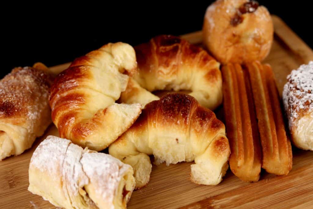 Breakfast In Argentina 11 BEST Argentinian Breakfast Foods