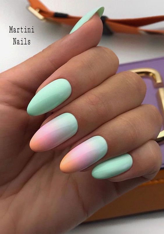45+ Mint Green Nails To Try This Year For A Fresh Manicure