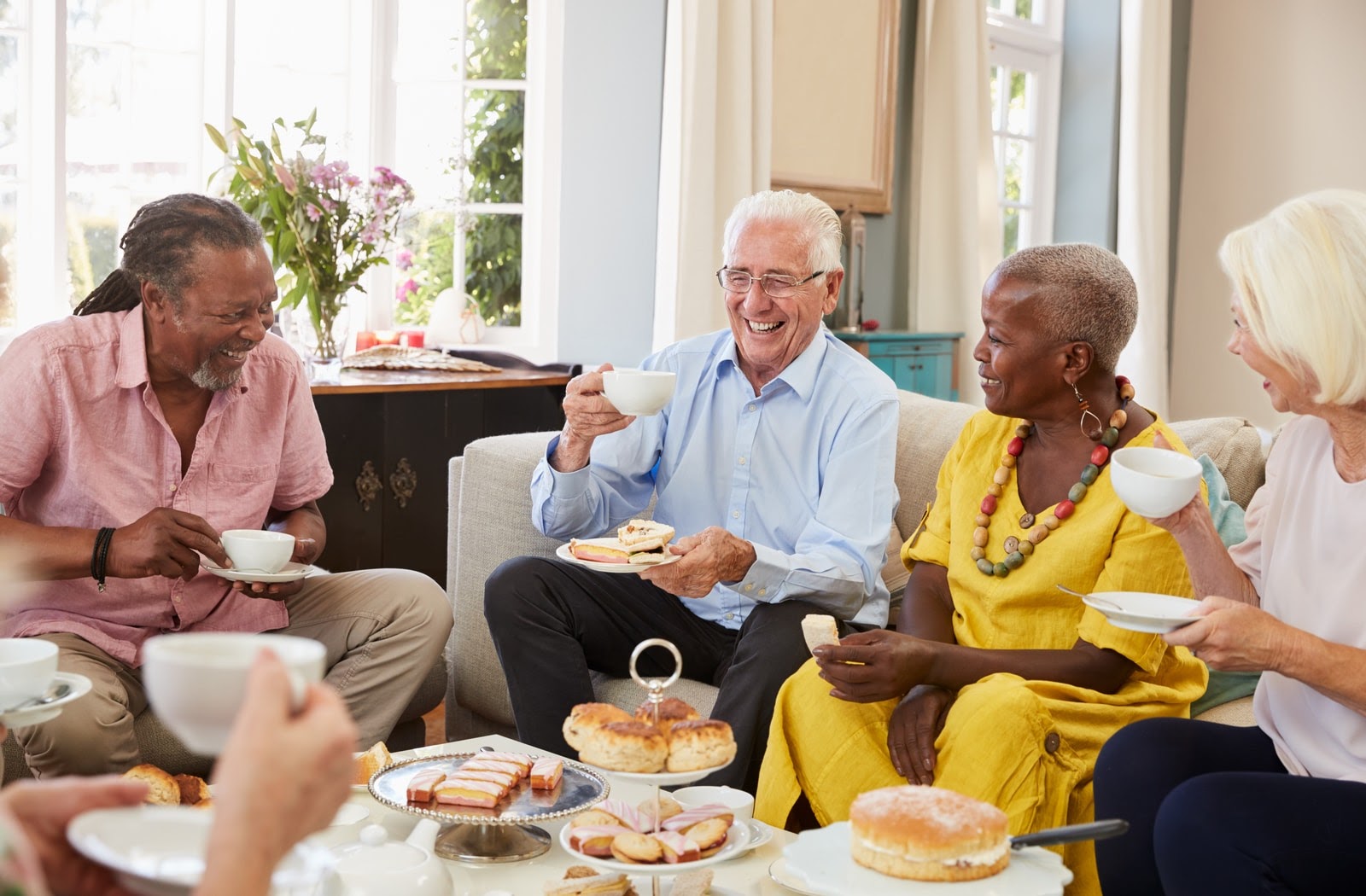 Health Benefits of Socializing for Seniors｜Chaska