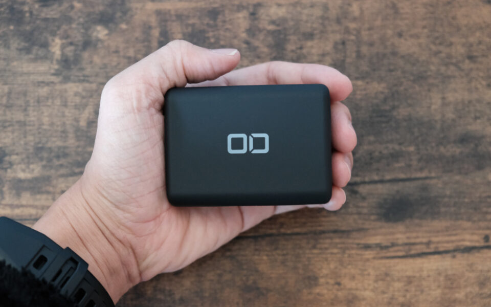 SMARTCOBY Pro レビュー｜買って大正解。最大30W出力の10,000mAh小型モバイルバッテリー