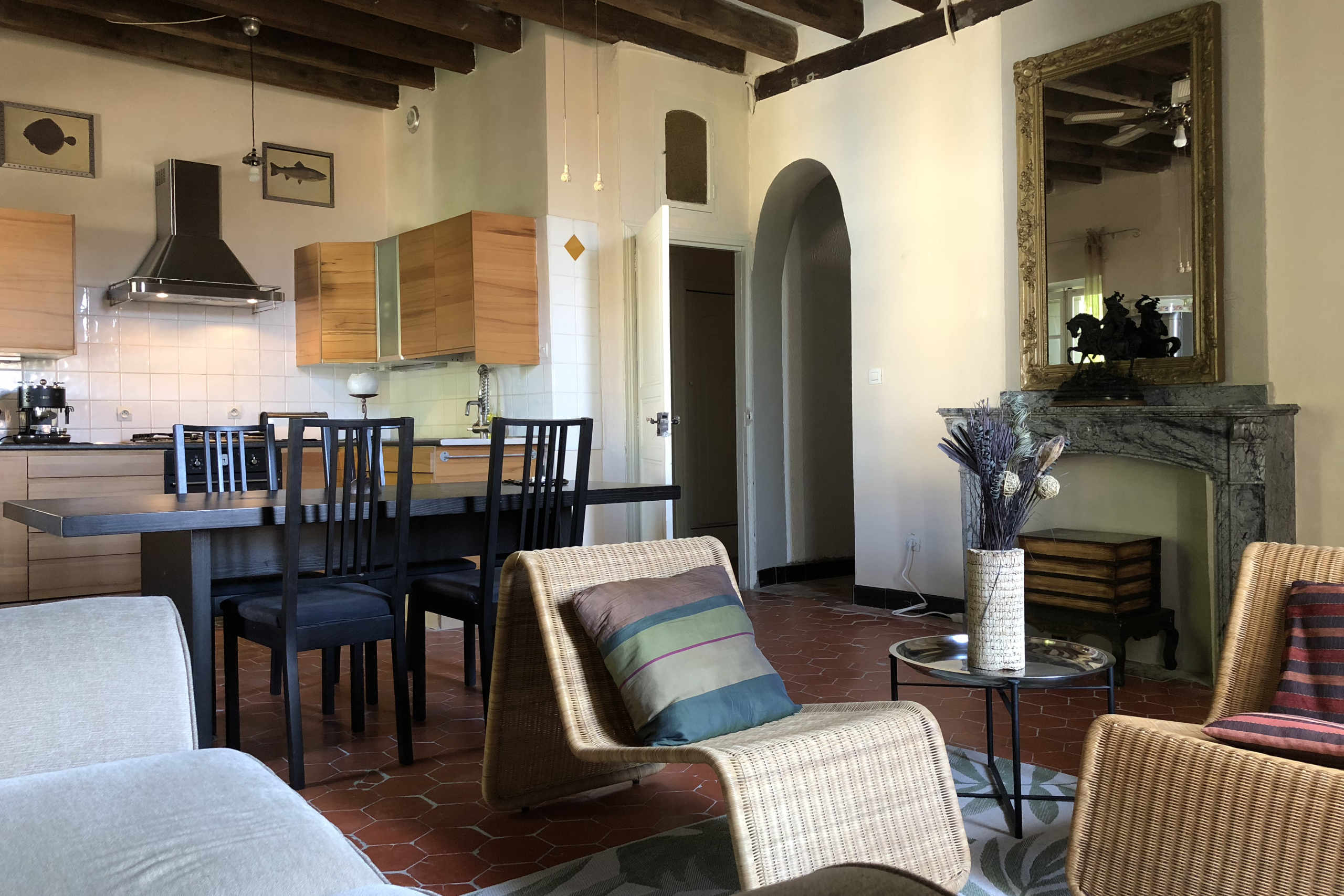 Carignan apartment Chateau Marcel