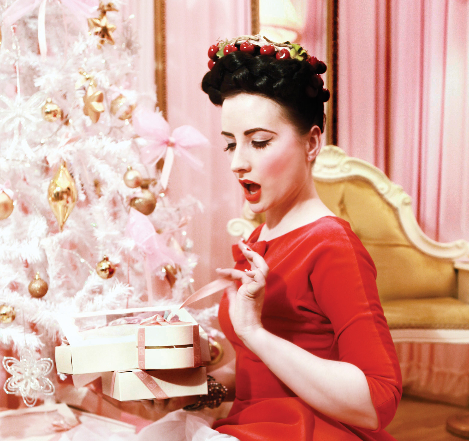 Holiday etiquette guide Four rules from the Emily Post Institute