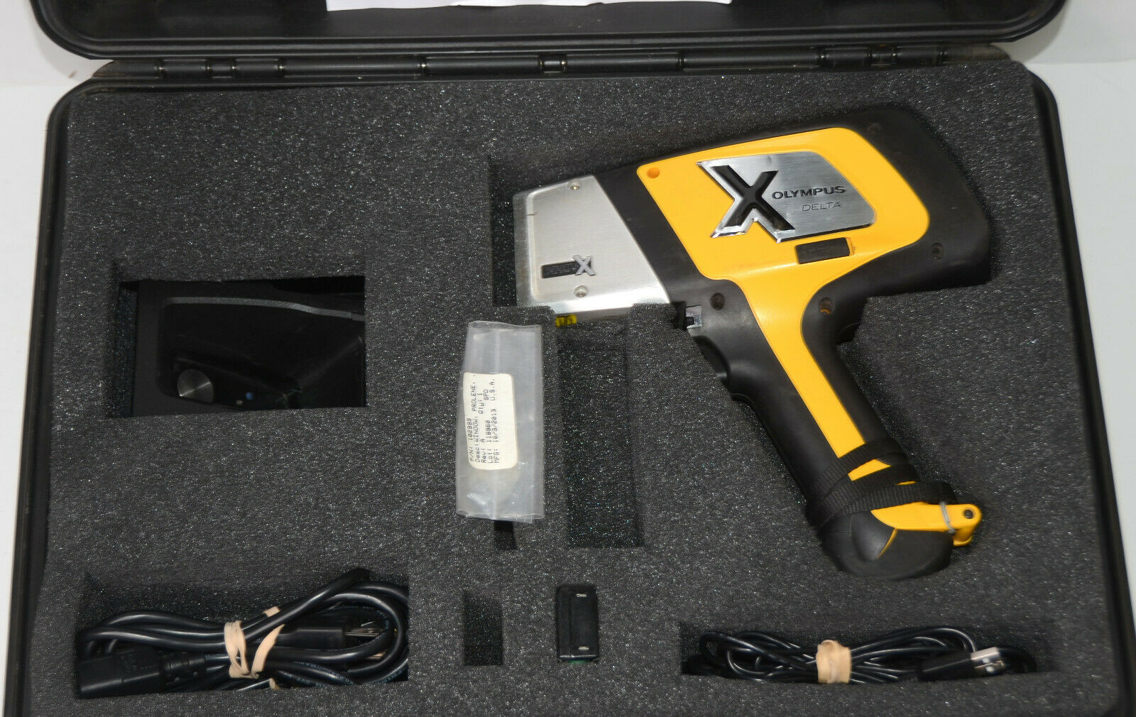 Olympus DP2000 Delta Premium XRF Analyzer DP2000 w/Alloy Plus