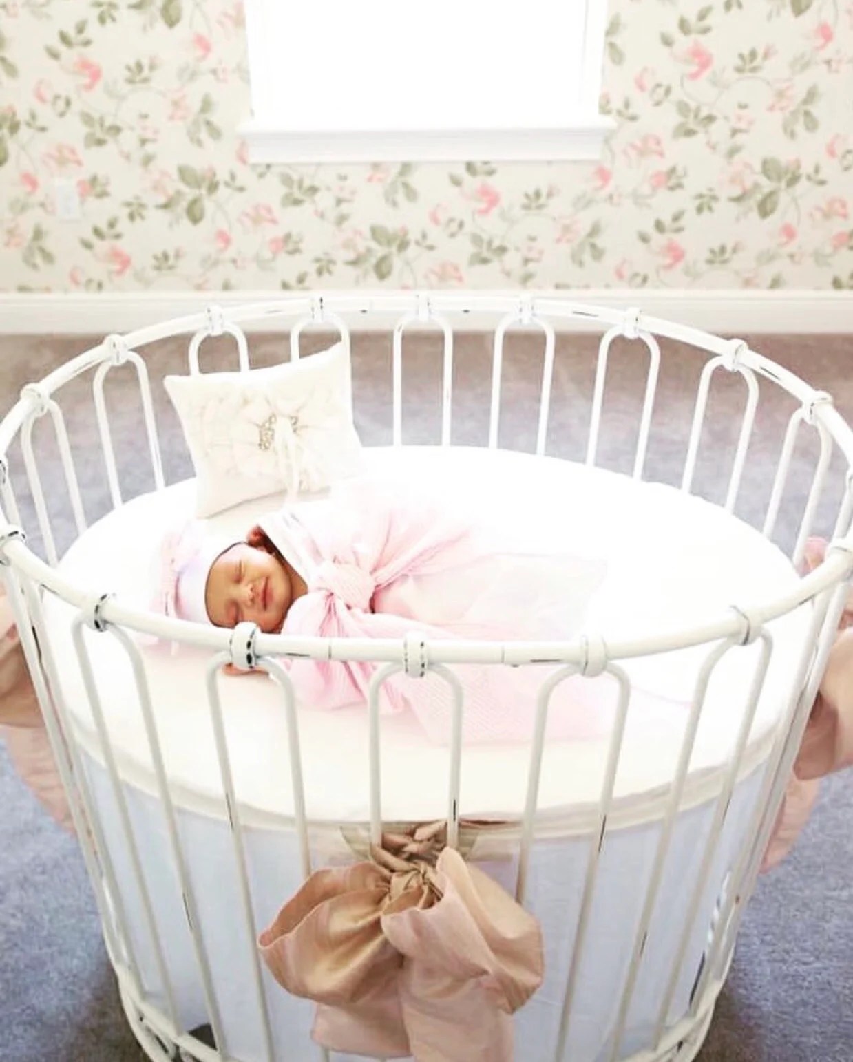 17 Round Crib Nursery Inspirations Chaylor & Mads