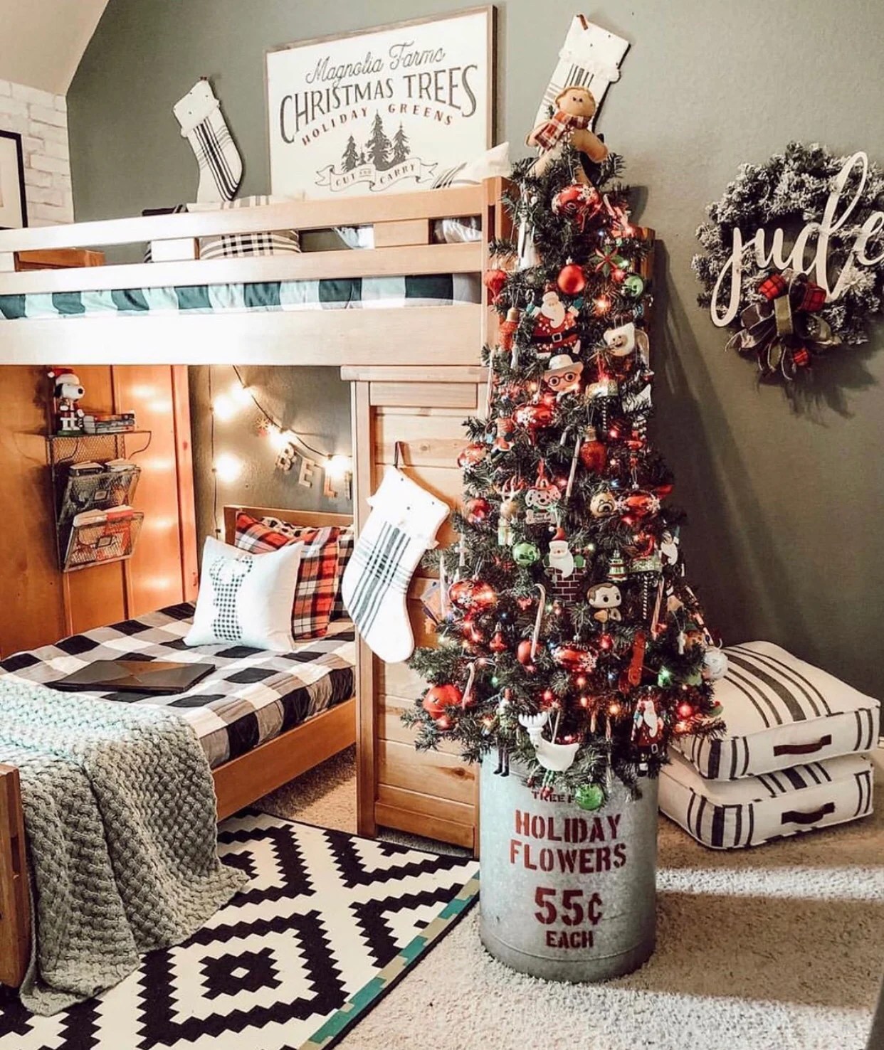 61 Stunning Christmas Tree Decorations Chaylor & Mads