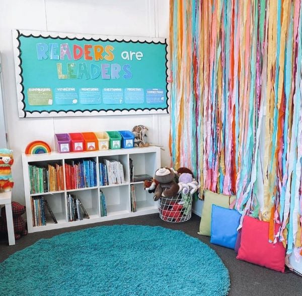 37 Creative Classroom Wall Ideas & Decorations for School Chaylor & Mads