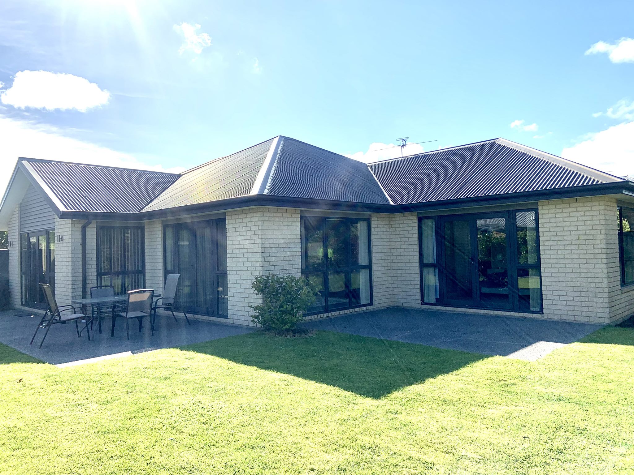 Halswell, 4 bedrooms Christchurch Rentals