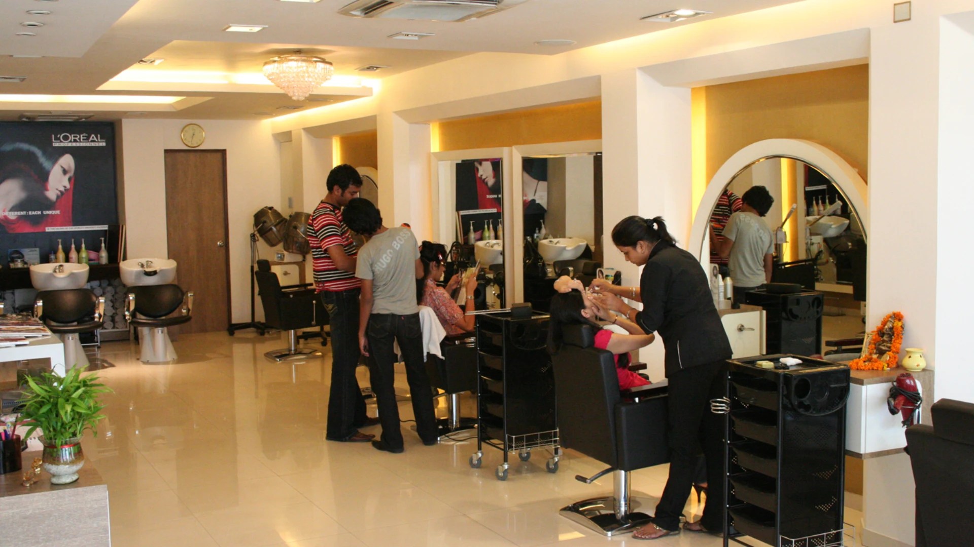 Discover the 5 Best Hair Salon in Chandigarh for Your Perfect CutCHDlife
