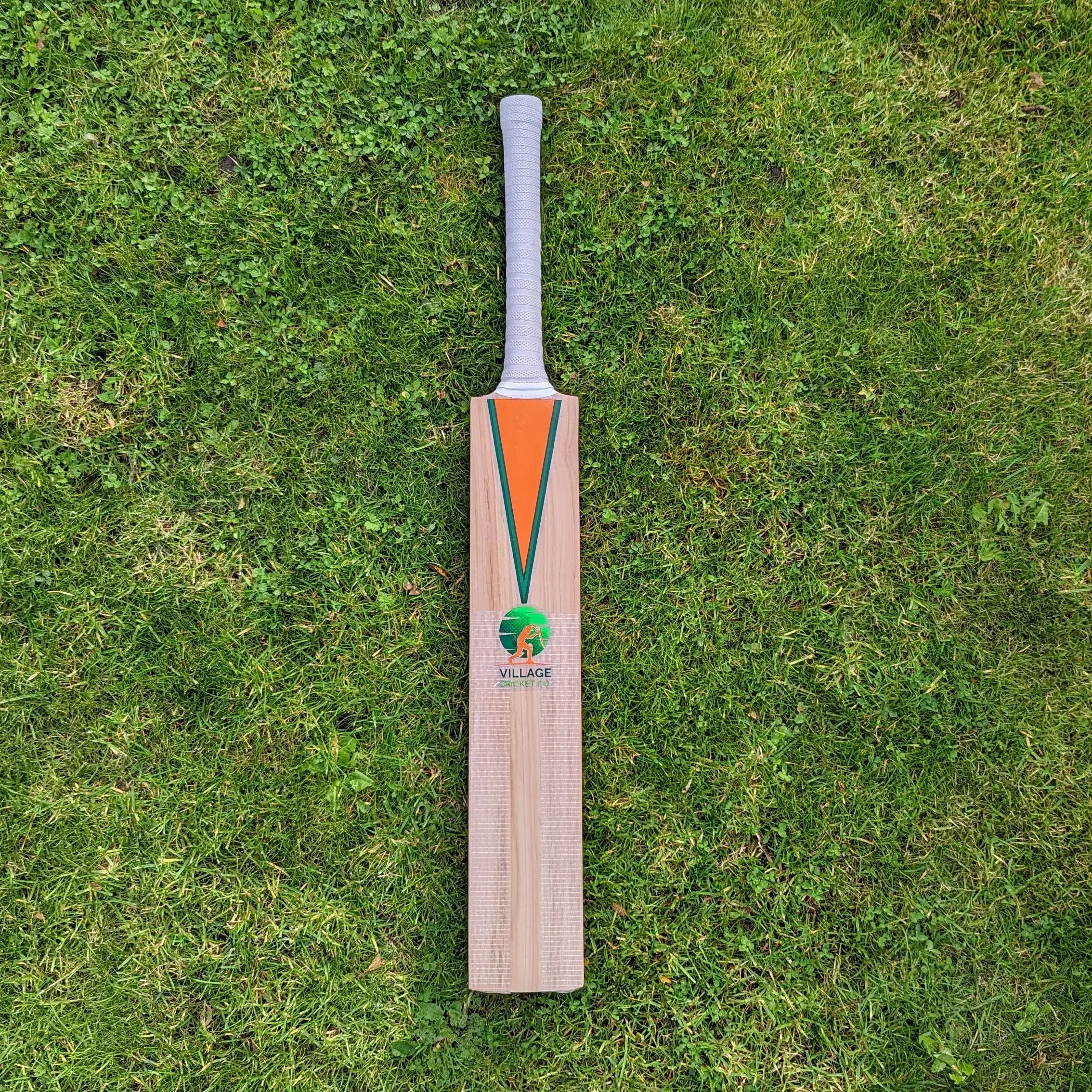 Cheap Cricket Bats — don't overpay for your next bat!